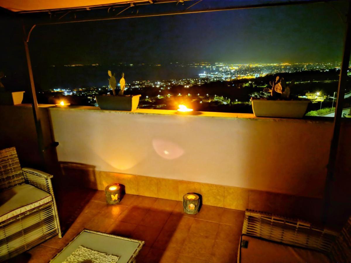 La Petite Maison アーチ・カステッロ エクステリア 写真
